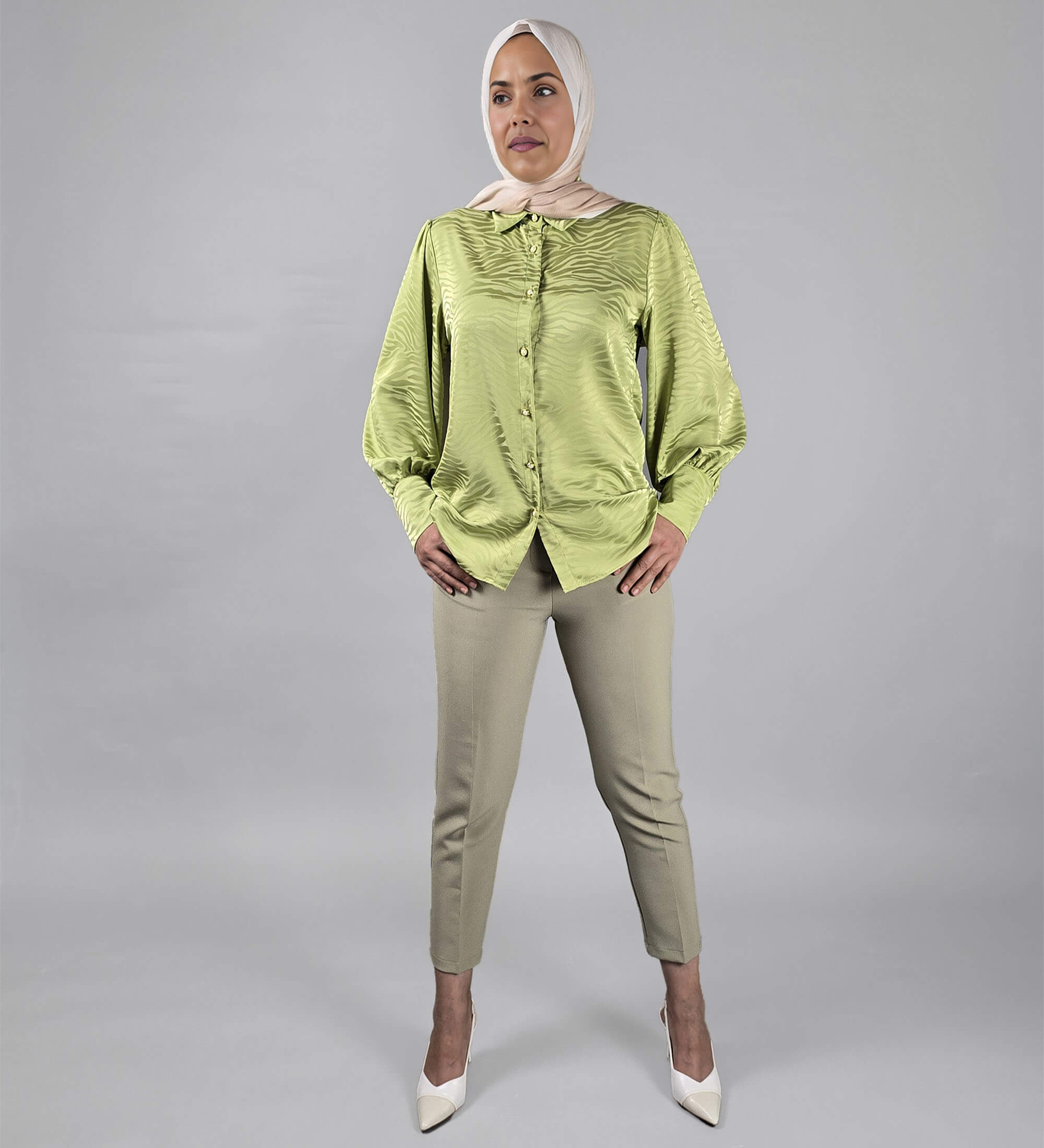 Elegant Formal Pants with Belt