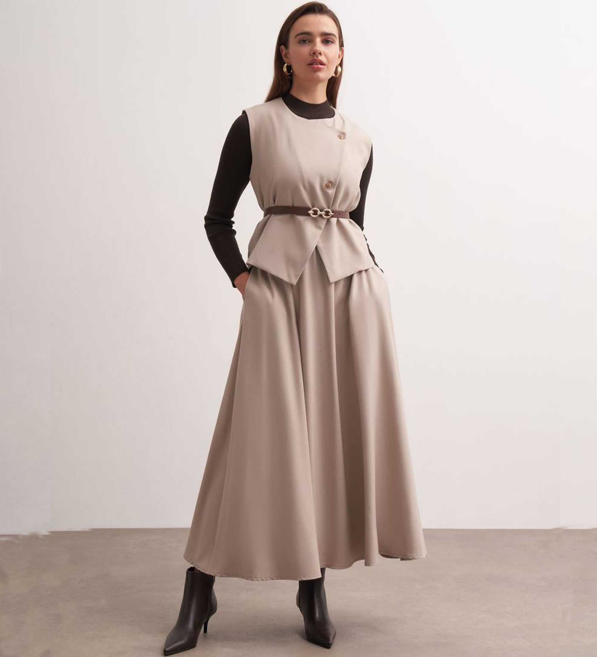 Nandini Skirt and Vest Set with Waist Belt