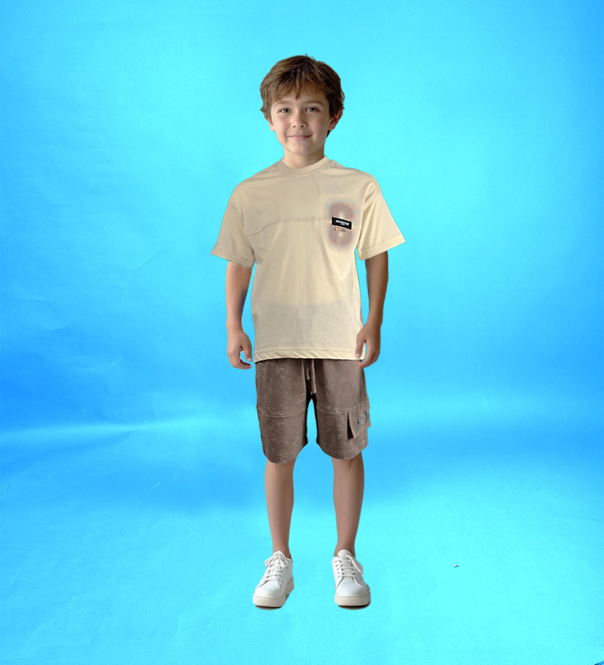 تي شيرت بتصميم عصري للأولاد